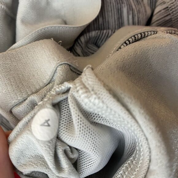 Lululemon Grey Gray Magenta Dancing Warrior Tank Top Athleisure Yoga Running 4 - Picture 6 of 7